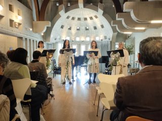 ���E�v���[�}